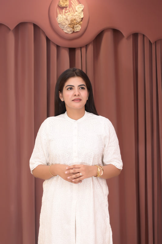 White Cotton Chikankari Kurta Set with pants for Women – Elegant Handcrafted Ethnic Wear