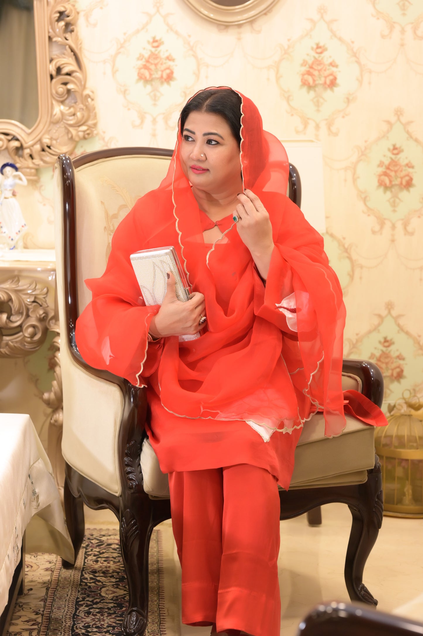 Red Silk Kurta with White Floral Appliqué – Stylish Women’s Party & Festive Wear